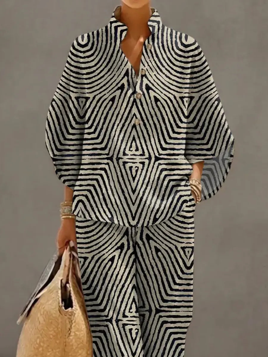 Women's Retro Line Art Print Casual 3/4 Sleeve Top And Pants Cotton Linen Suits
